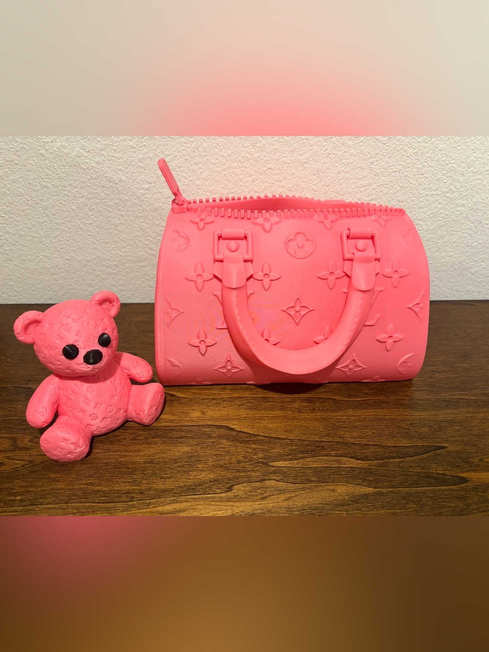 3D printed Fashion Bag Decor/Vase Pink Embossed-Bear not included-sold separate - Picture 8 of 8